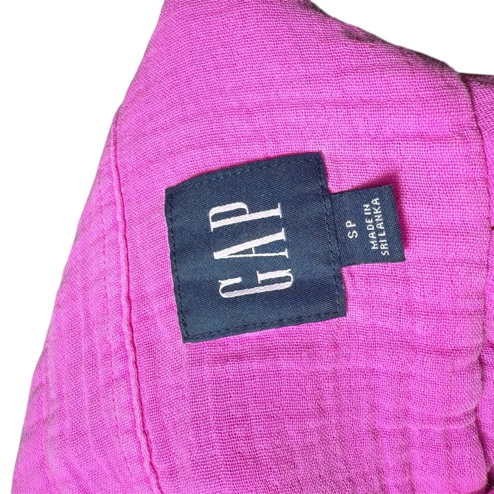 Gap Cotton Button Down - Size S - Picture 5 of 7